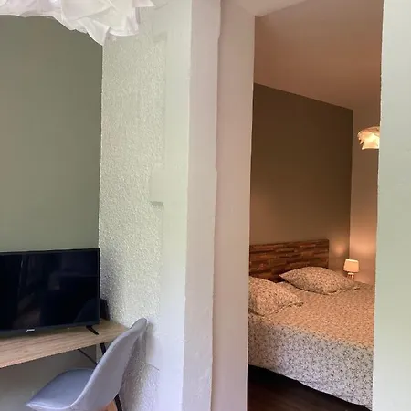 Bed & Breakfast Auberge De La Goutille